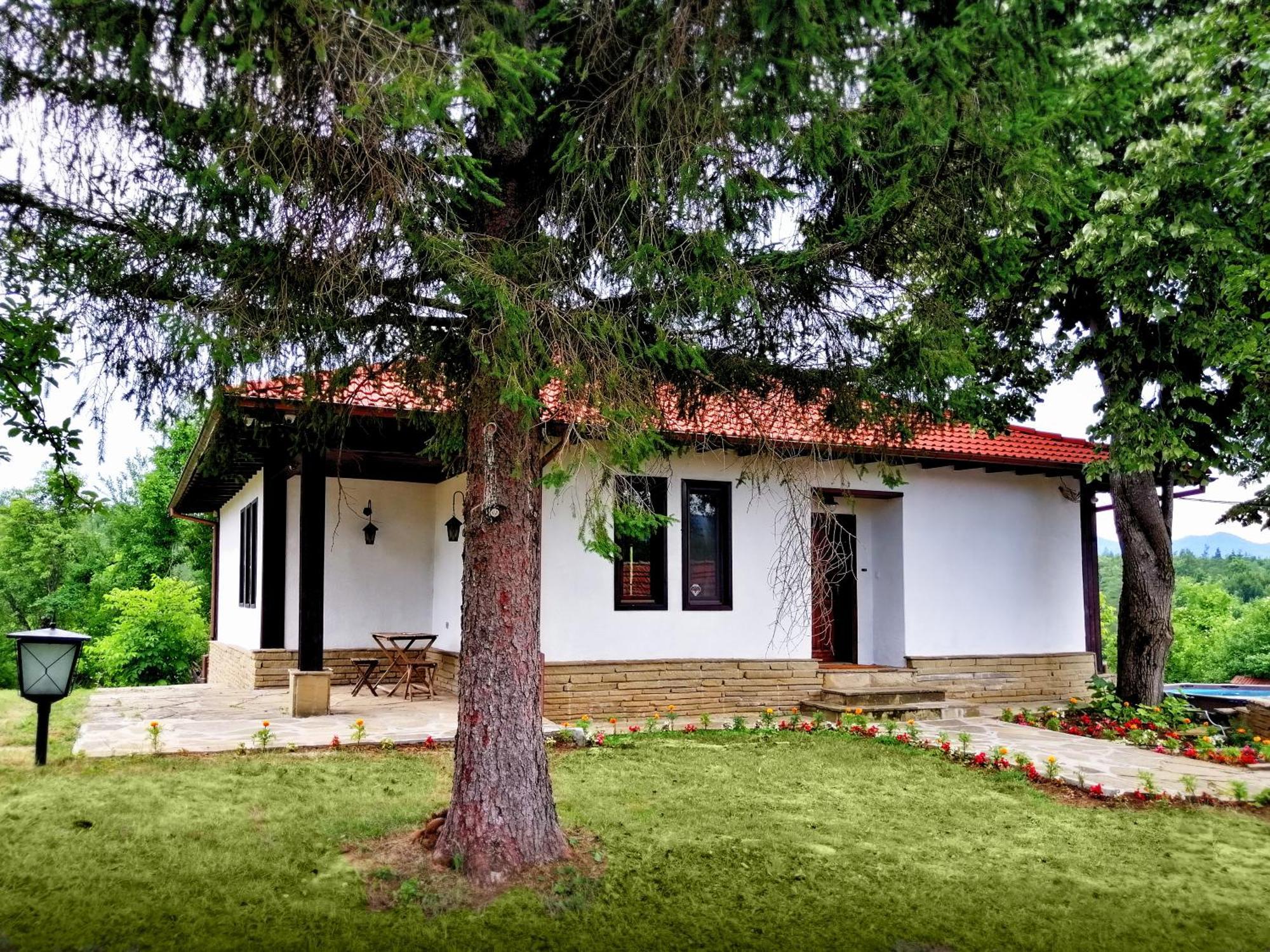 Бор И Шишарка Varzilkovtsi Extérieur photo