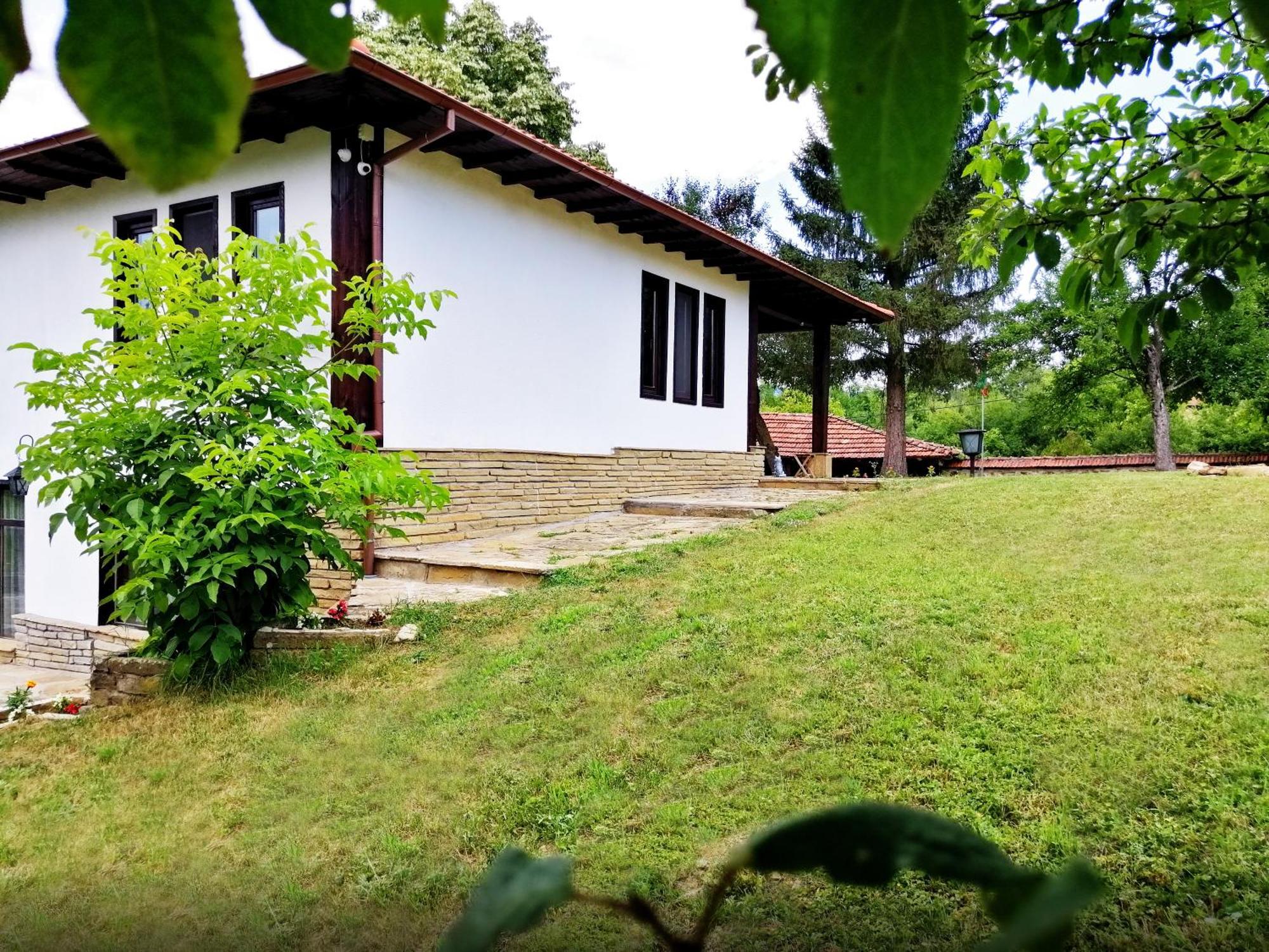 Бор И Шишарка Varzilkovtsi Extérieur photo